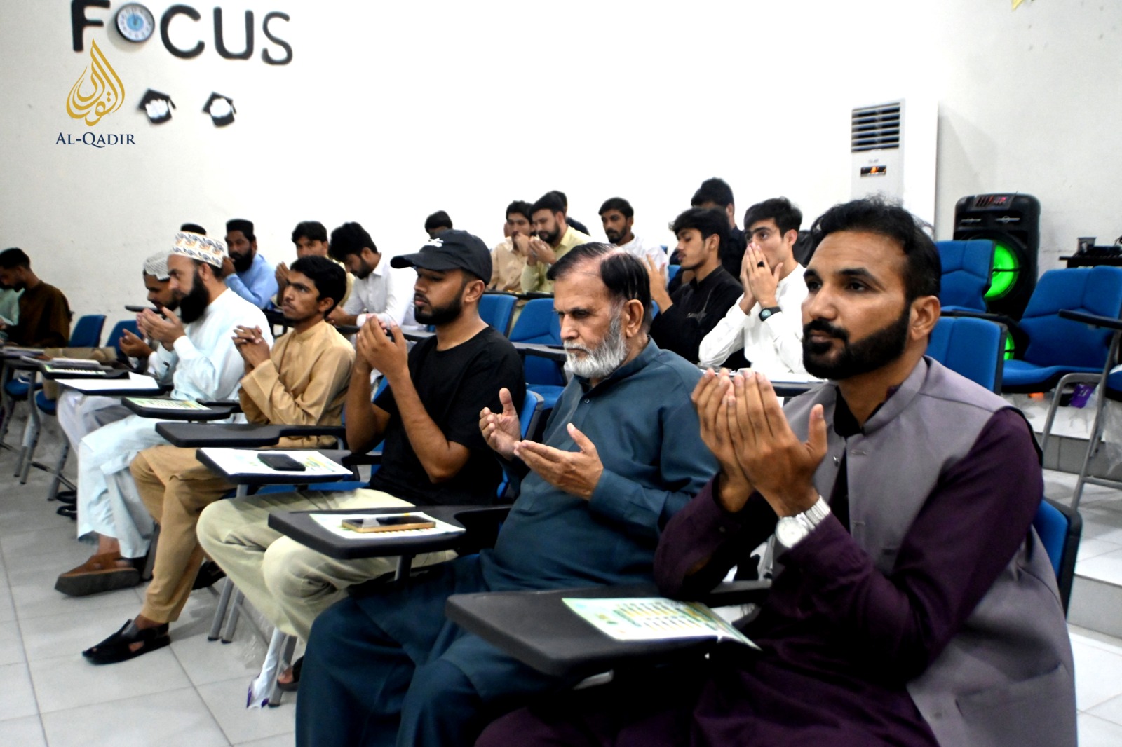 Gallery - Muqabla Husn-e-Taqreer ba Silsila Rabi-ul-Awwal